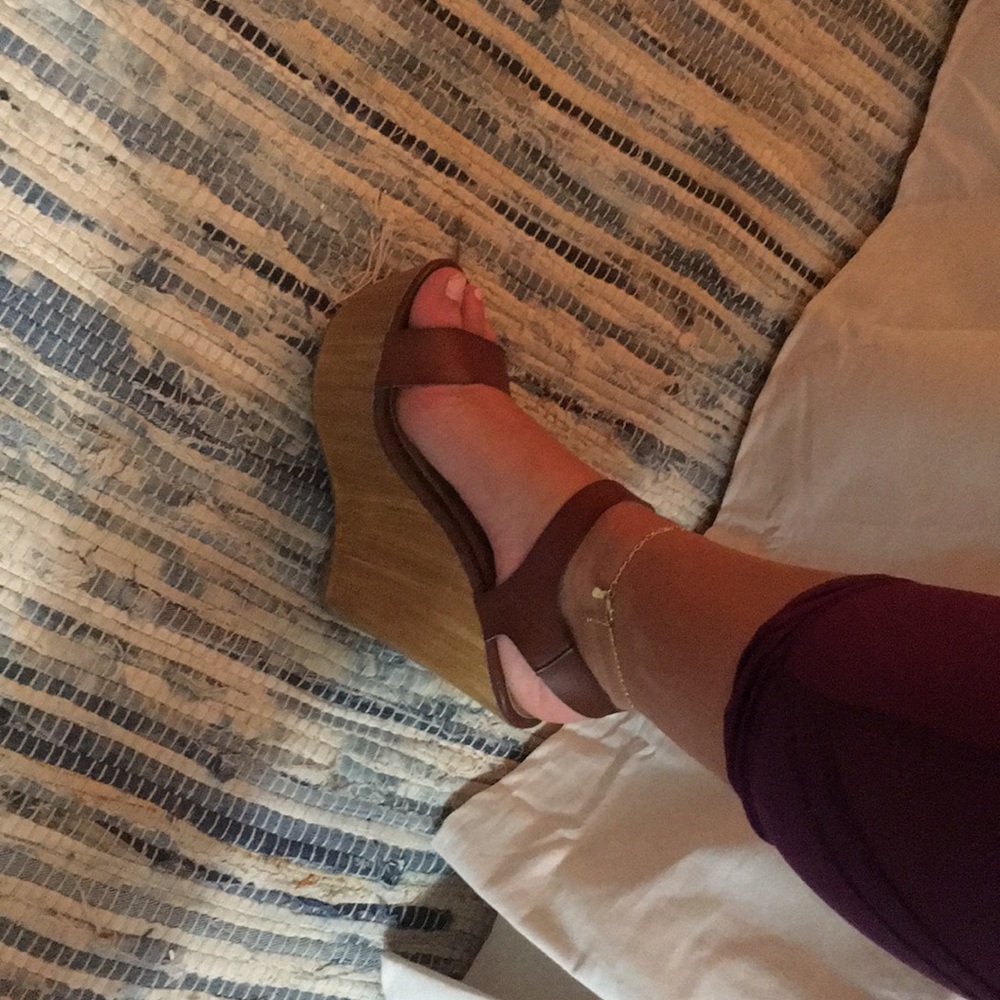 Tan wedges